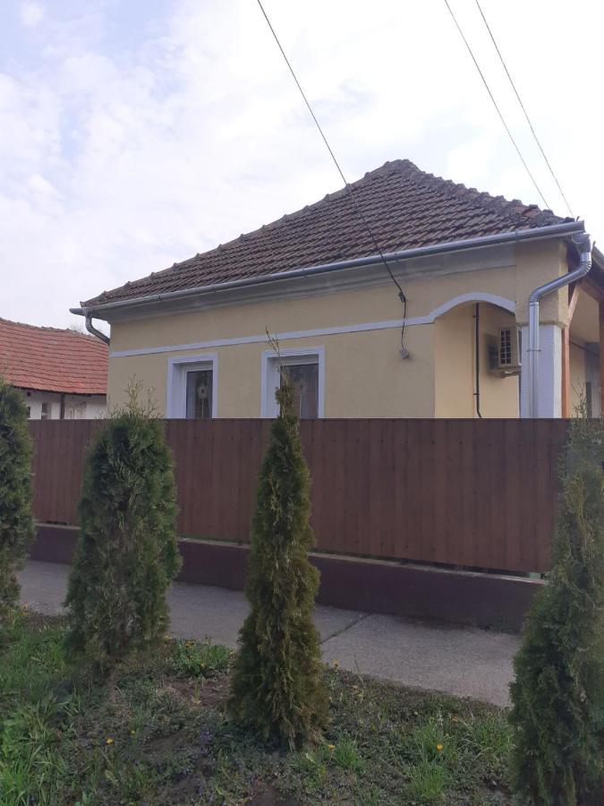 Oazis Apartman Sárospatak Dış mekan fotoğraf