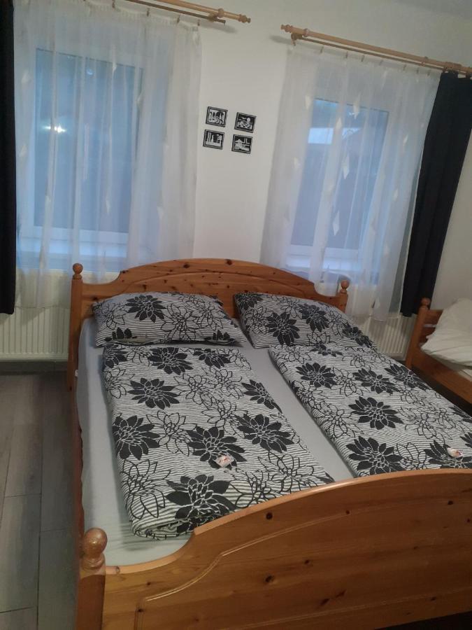 Oazis Apartman Sárospatak Dış mekan fotoğraf